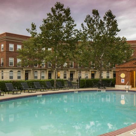 Bridgestreet At Easton Commons Aparthotel Columbus Bagian luar foto