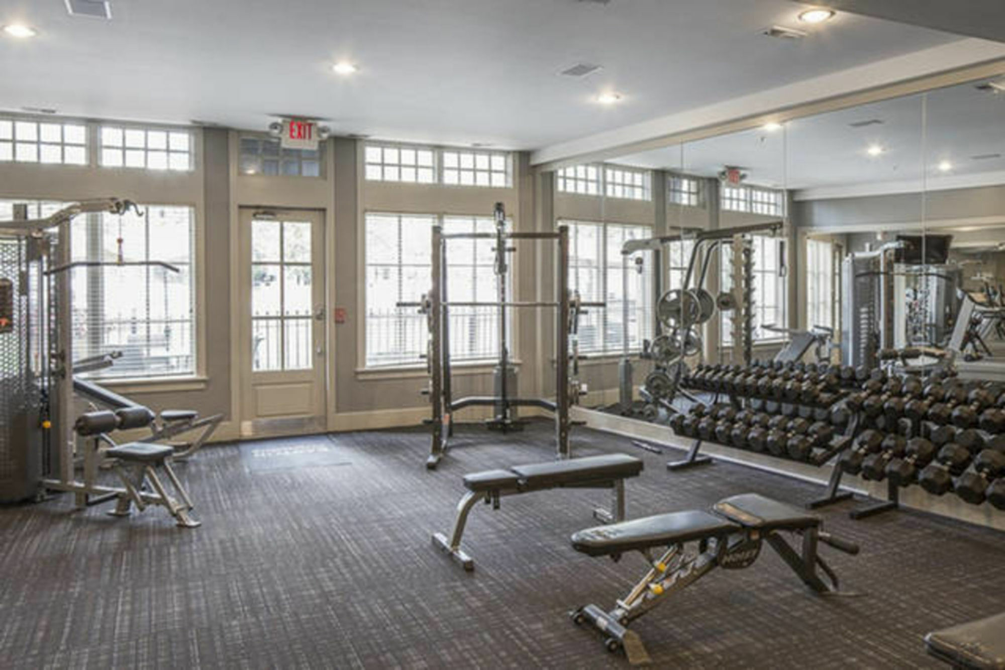Bridgestreet At Easton Commons Aparthotel Columbus Bagian luar foto