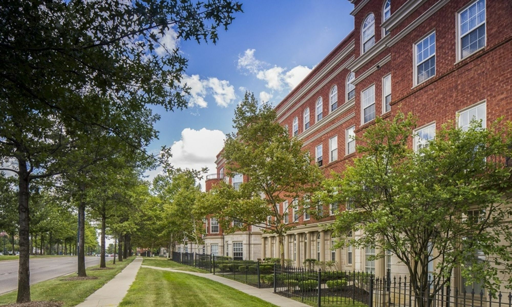 Bridgestreet At Easton Commons Aparthotel Columbus Bagian luar foto